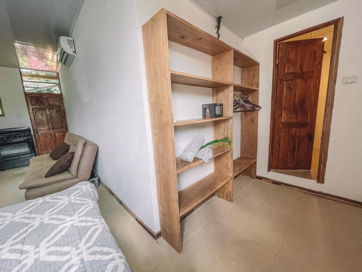El Gato Rojas Surf Hostel Playa Santa Teresa  Zewnętrze zdjęcie