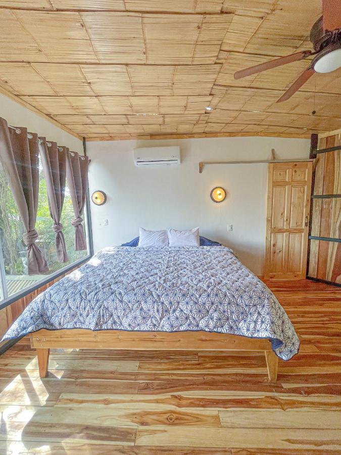 El Gato Rojas Surf Hostel Playa Santa Teresa  Zewnętrze zdjęcie