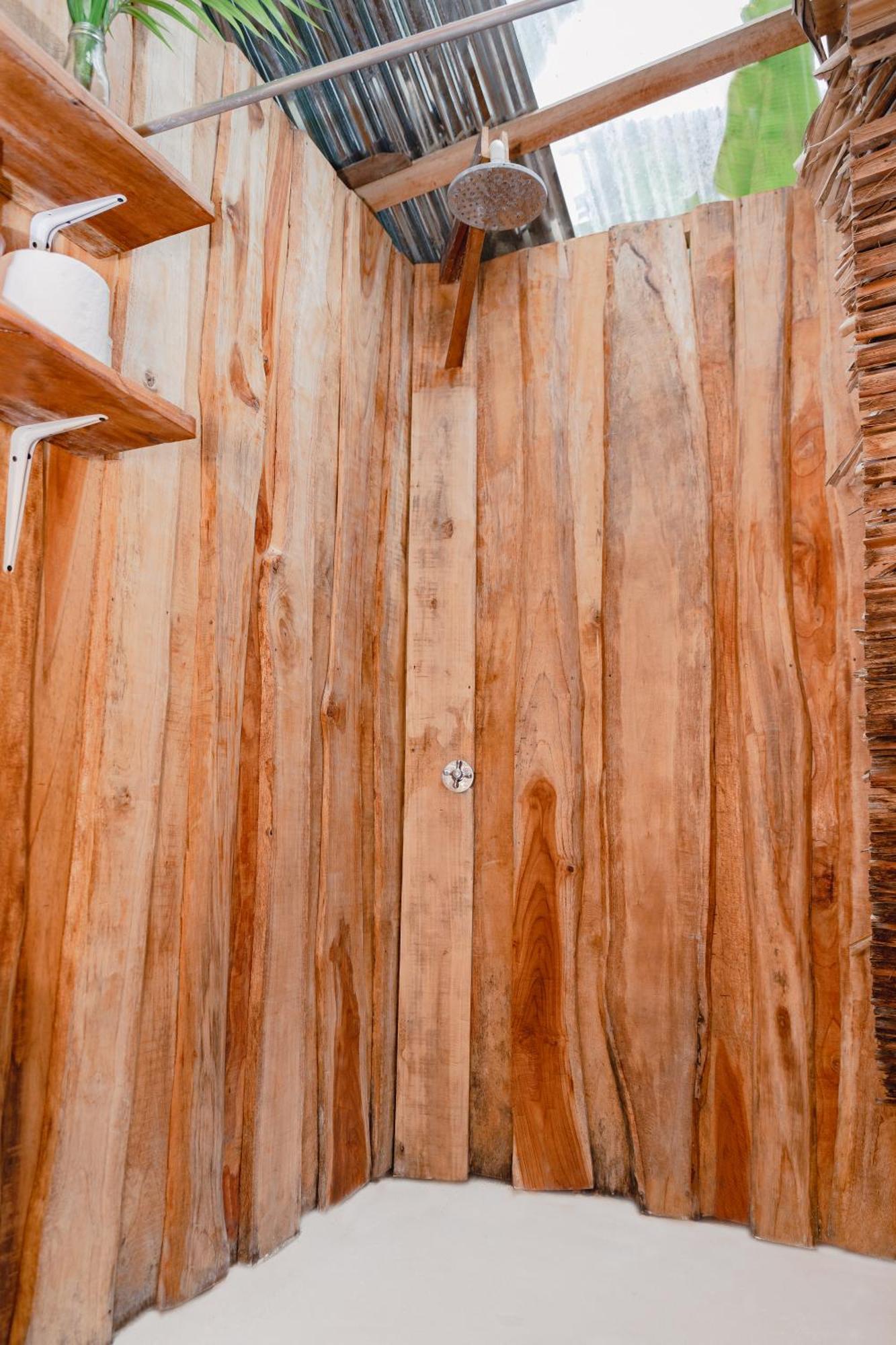 El Gato Rojas Surf Hostel Playa Santa Teresa  Zewnętrze zdjęcie