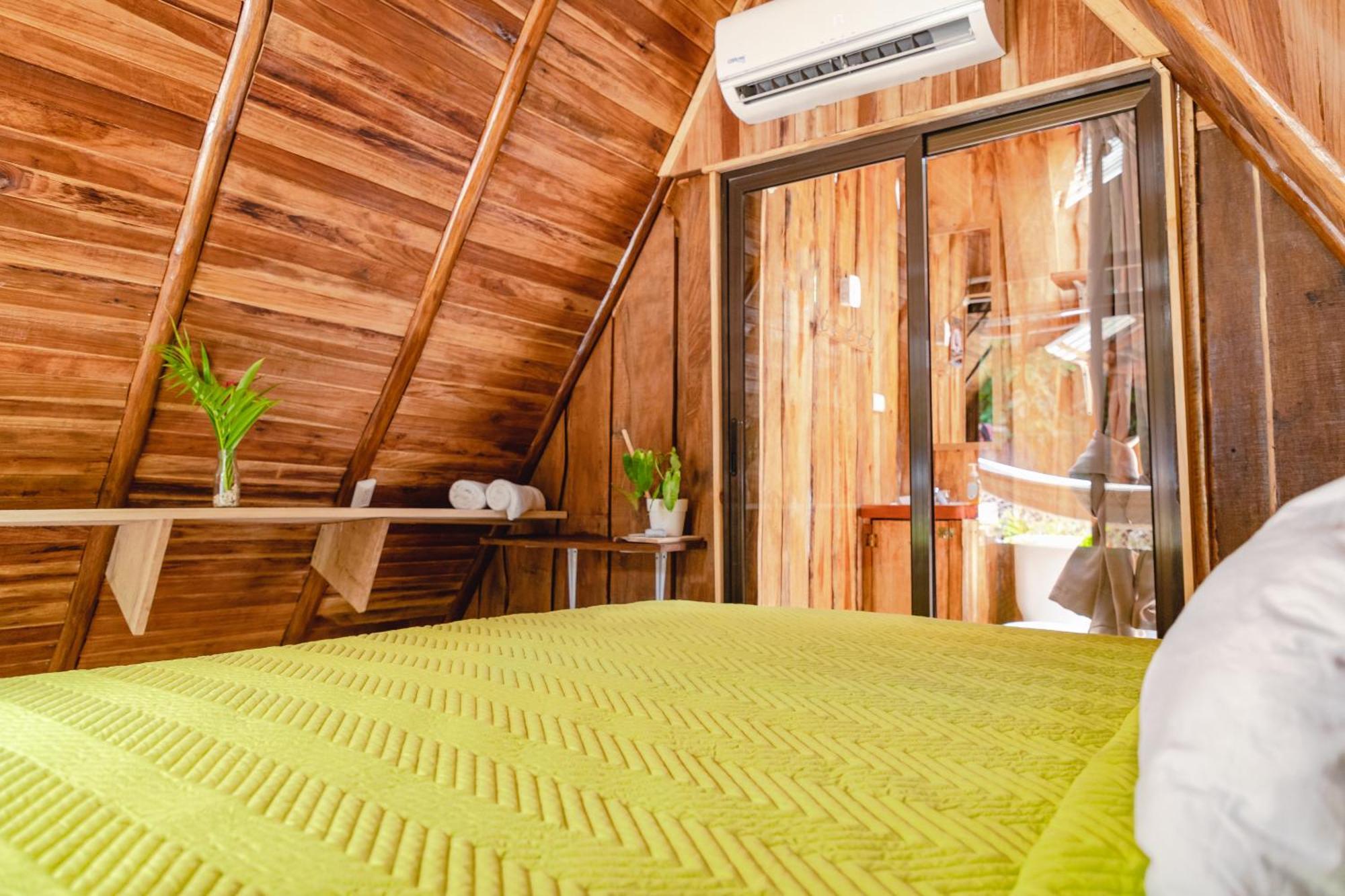 El Gato Rojas Surf Hostel Playa Santa Teresa  Zewnętrze zdjęcie