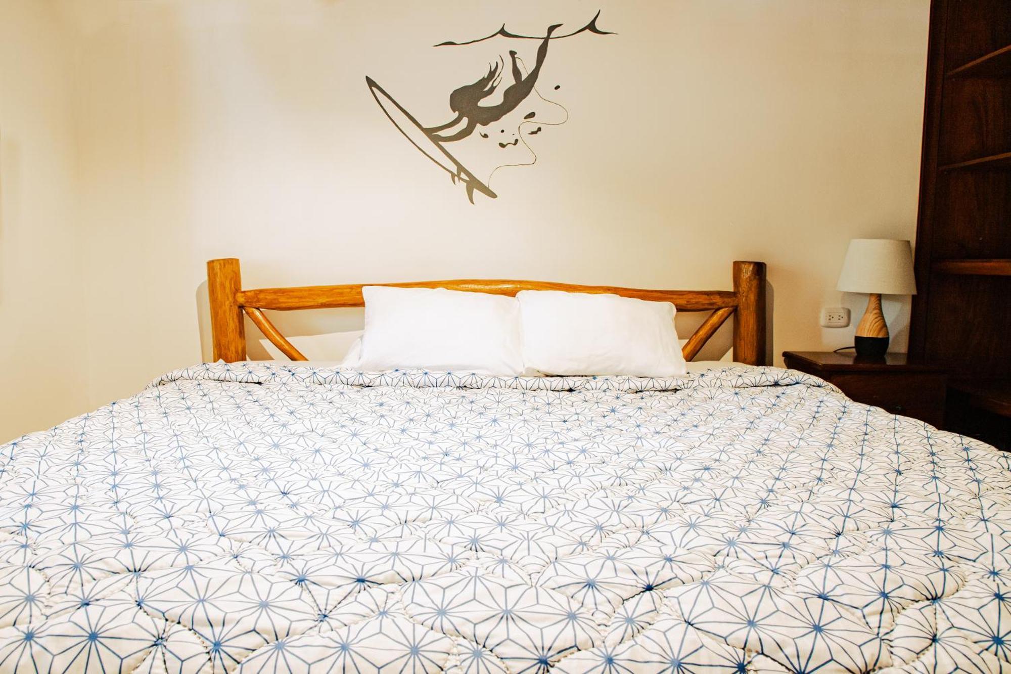 El Gato Rojas Surf Hostel Playa Santa Teresa  Zewnętrze zdjęcie