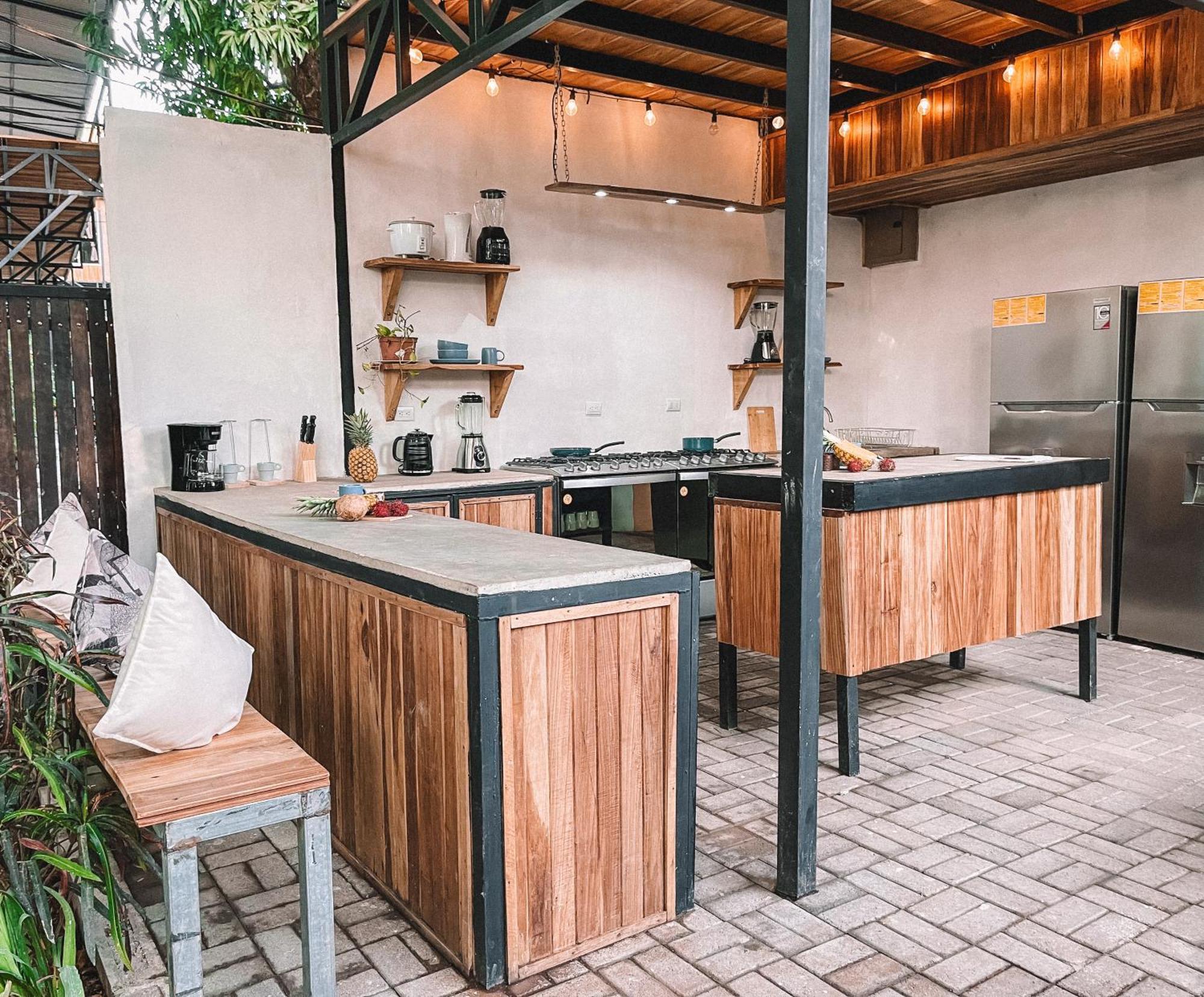 El Gato Rojas Surf Hostel Playa Santa Teresa  Zewnętrze zdjęcie